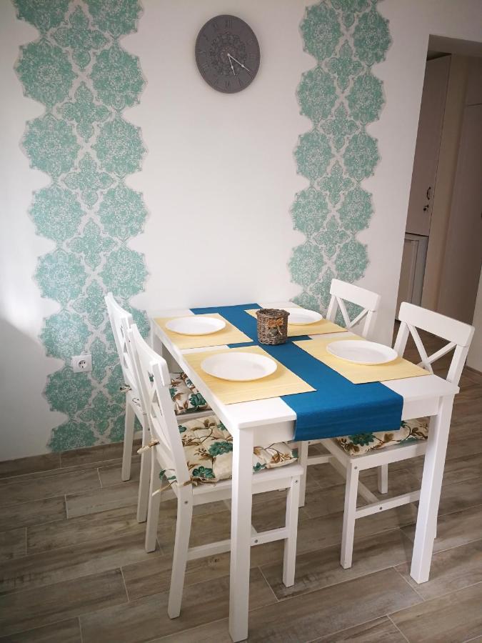 Ucas Apartman Segesvár Kültér fotó