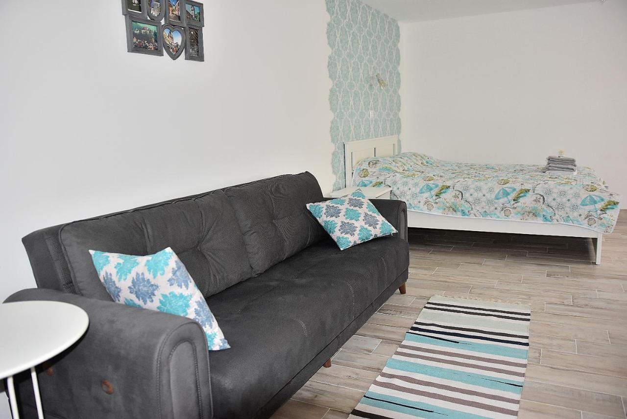 Ucas Apartman Segesvár Kültér fotó