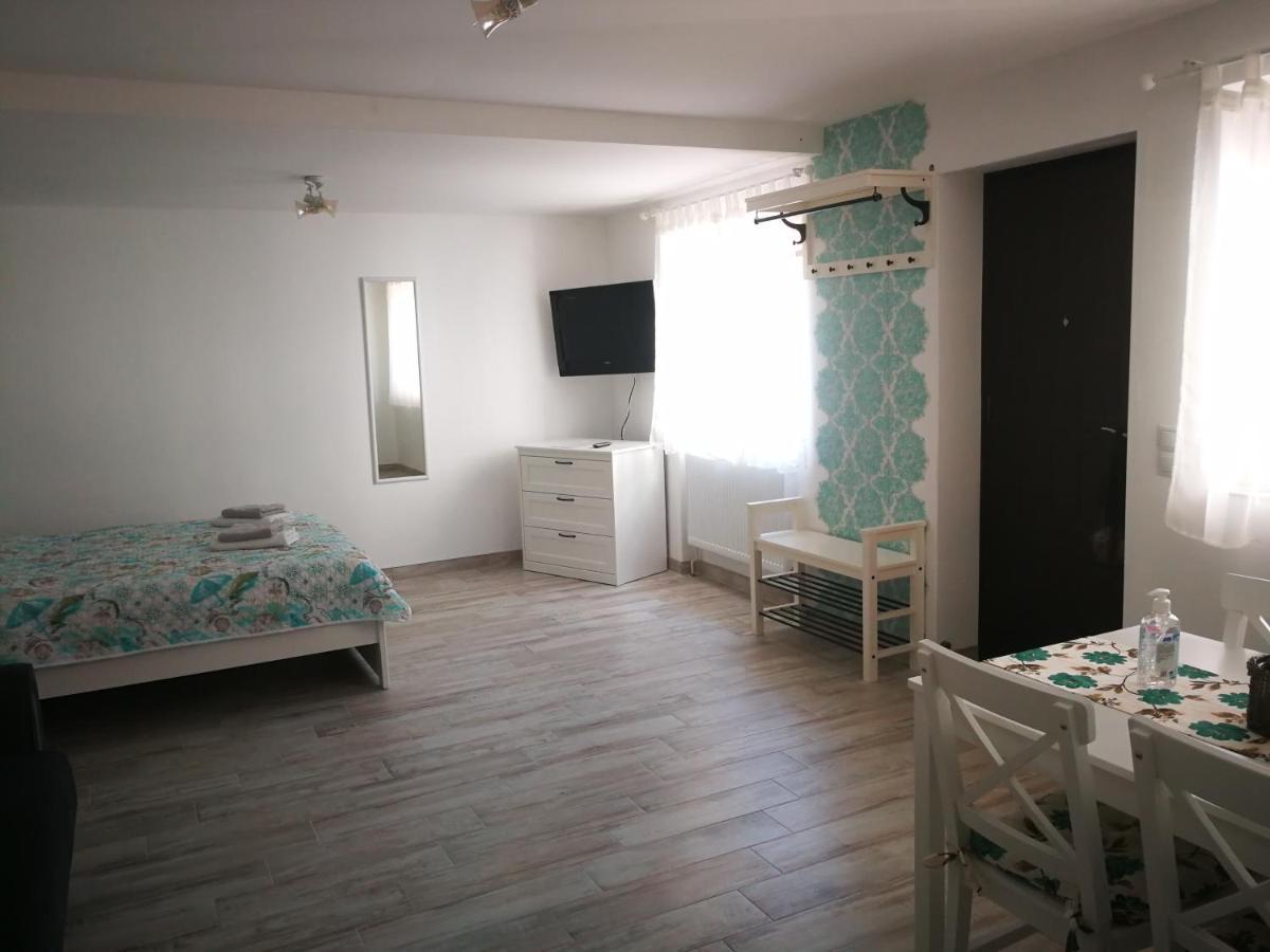 Ucas Apartman Segesvár Kültér fotó