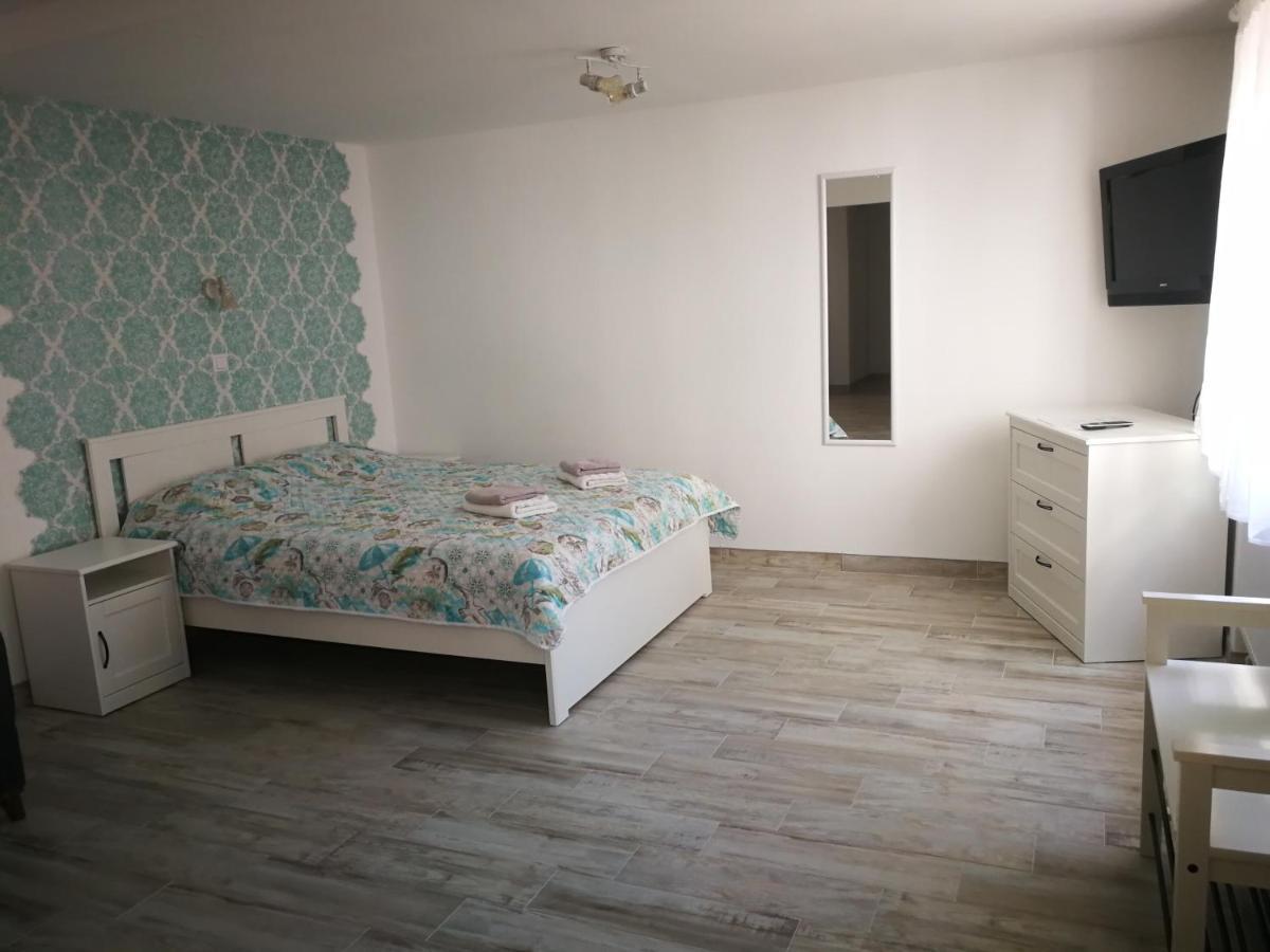 Ucas Apartman Segesvár Kültér fotó